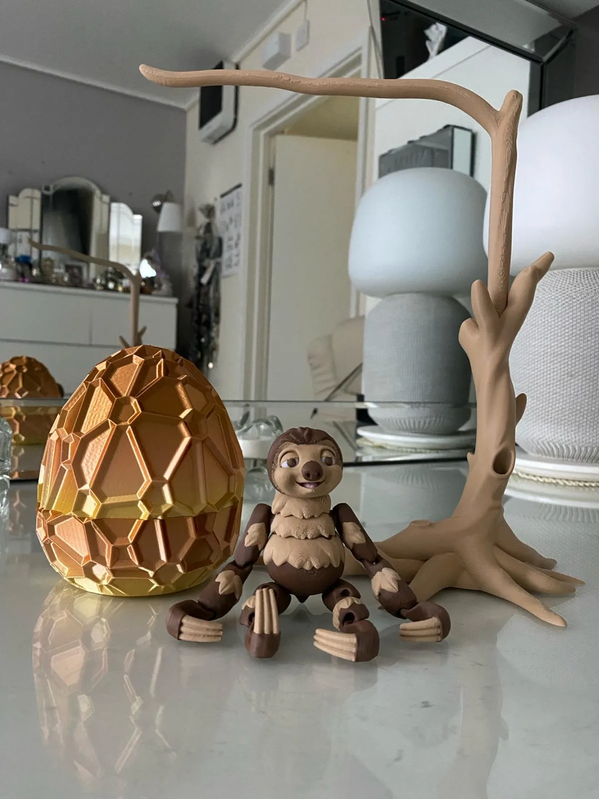 Combo 3D Printed Sloth and Egg (Mommy)